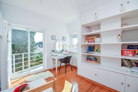 Villa i Cascais, Lisbon, Cascais - € 980.000 | Ref: C0222-05237 - foto 16