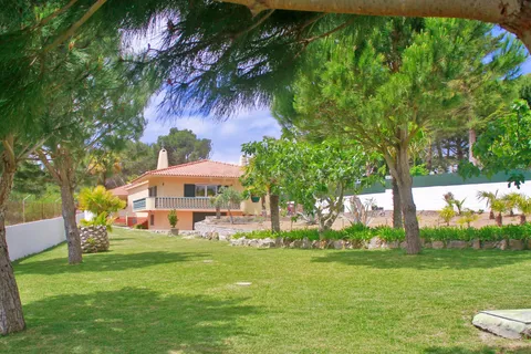 Villa i Cascais, Lisbon, Cascais - € 1.740.000 | Ref: C0222-05152 - foto 1
