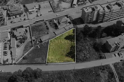 Helårsgrund i Mozelos, Aveiro, Mozelos - € 130.000 | Ref: C0406-02205 - foto 2