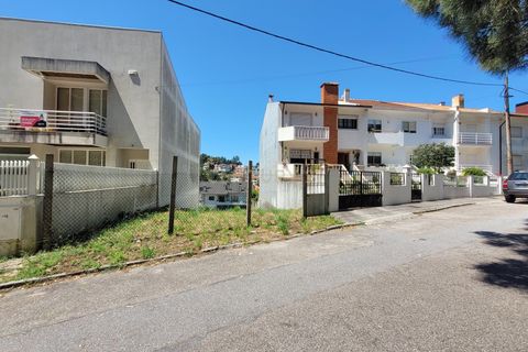 Helårsgrund i Pedroso, Porto, Pedroso - € 65.000 | Ref: C0406-01878 - foto 2