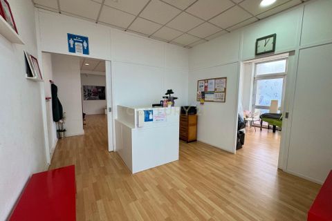 Erhvervsejendom i Trofa, Porto, Trofa - € 171.500 | Ref: C0487-00022 - foto 5