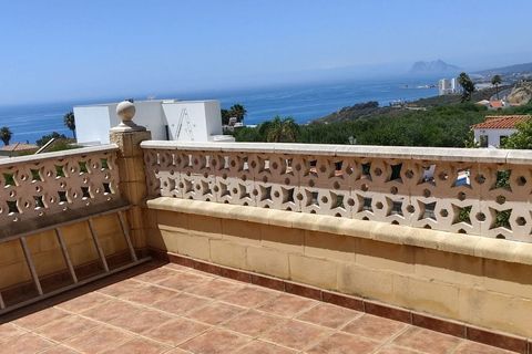 Villa a San Roque, Cadiz, San Roque - € 595.000 | Ref: CHI-5488-410-86 - foto 2