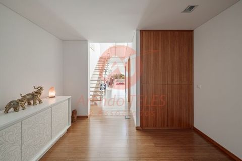 Byhus i Angra do Heroismo, Terceira, Angra do Heroismo - € 1.600.000 | Ref: M996 - foto 24