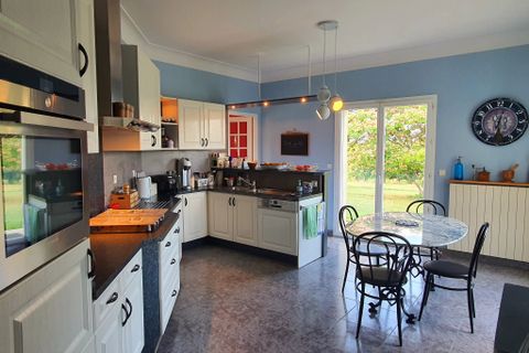 Villa i Duras, Lot-et-Garonne, Duras - € 397.500 | Ref: BVI81597 - foto 5