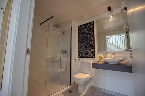 Villa a Manilva, Malaga, Manilva - € 699.000 | Ref: DPIe39408 - foto 11