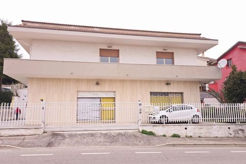 Villa a Spoltore, Pescara, Spoltore - € 240.000 | Ref: 85633718 - foto 3