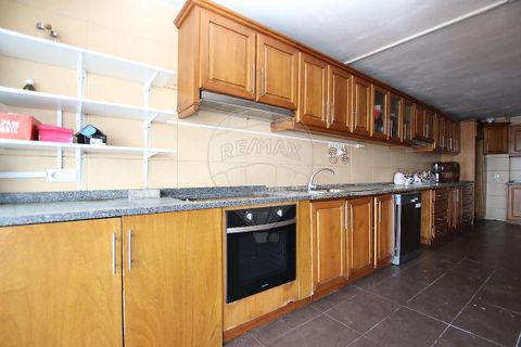 Villa i Guimaraes, Braga, Guimaraes - € 340.000 | Ref: 121751302-14 - foto 4