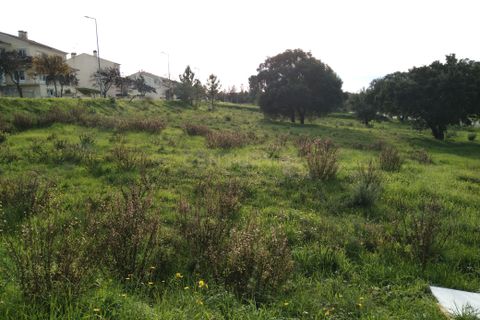 Helårsgrund i Entroncamento, Santarem, Entroncamento - € 33.000 | Ref: C0452-00282 - foto 2