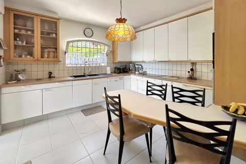 Villa i Antibes, Alpes-Maritimes, Antibes - € 1.500.000 | Ref: V1925 - foto 14