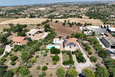 Villa i Modica, Ragusa, Modica - € 480.000 | Ref: L 1247 - foto 2