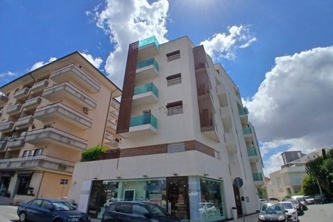 Erhvervsejendom i Modica, Ragusa, Modica - € 500.000 | Ref: L 2116 - foto 2
