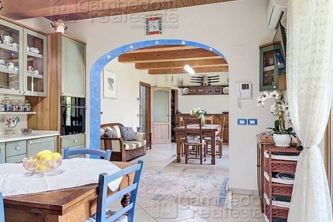 Villa a Fermignano, Pesaro and Urbino, Fermignano - € 325.000 | Ref: 2504 - foto 16