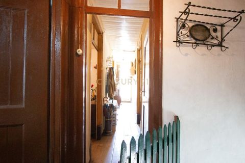 Villa i Alenquer, Lisbon, Alenquer - € 299.000 | Ref: C0500-00143 - foto 4