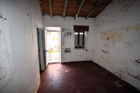 Villa i Silves, Faro, Silves - € 150.000 | Ref: C0240-03115 - foto 3