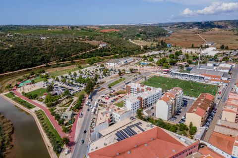 Villa i Silves, Faro, Silves - € 150.000 | Ref: C0240-03115 - foto 19
