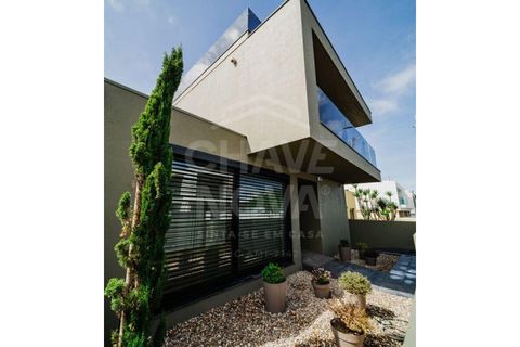 Villa i Madalena, Porto, Madalena - € 1.000.000 | Ref: GAV/00004 - foto 14