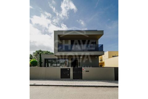 Villa i Madalena, Porto, Madalena - € 1.000.000 | Ref: GAV/00004 - foto 21