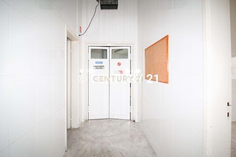 Erhvervsejendom i Paredes, Porto, Paredes - € 193.000 | Ref: C0188-01763 - foto 28