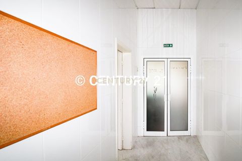 Erhvervsejendom i Paredes, Porto, Paredes - € 193.000 | Ref: C0188-01763 - foto 29