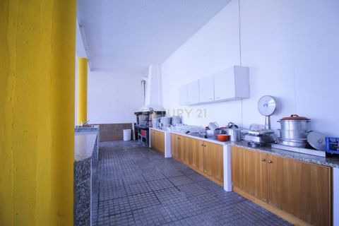 Villa a Paredes, Porto, Paredes - € 410.000 | Ref: C0188-01785 - foto 8