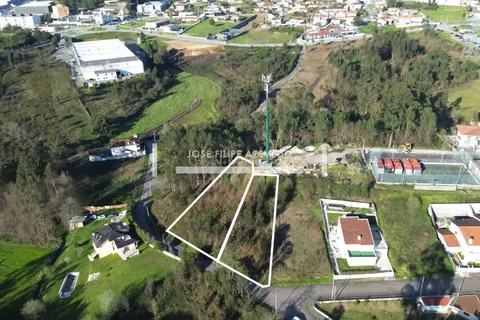 Helårsgrund i Paredes, Porto, Paredes - € 80.000 | Ref: C0188-01850 - foto 2