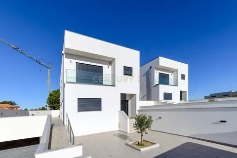Villa a Azambuja, Lisbon, Azambuja - € 570.000 | Ref: C0505-00223 - foto 29
