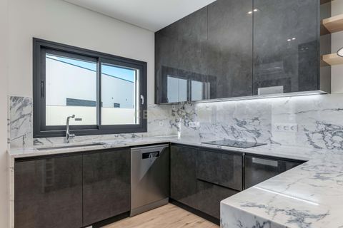 Villa a Azambuja, Lisbon, Azambuja - € 570.000 | Ref: C0505-00223 - foto 43