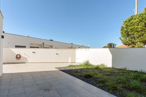 Villa a Azambuja, Lisbon, Azambuja - € 570.000 | Ref: C0505-00223 - foto 45