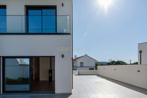 Villa a Azambuja, Lisbon, Azambuja - € 570.000 | Ref: C0505-00223 - foto 47