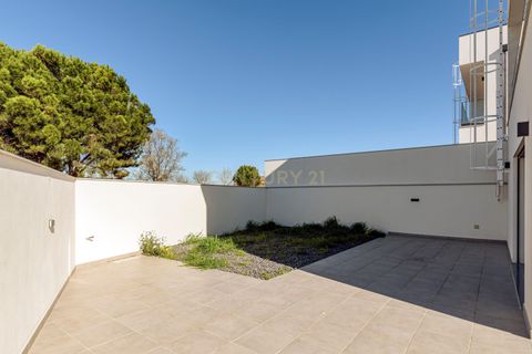 Villa a Azambuja, Lisbon, Azambuja - € 570.000 | Ref: C0505-00223 - foto 50