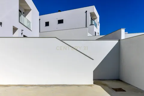 Villa i Azambuja, Lisbon, Azambuja - € 600.000 | Ref: C0505-00222 - foto 8