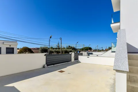 Villa i Azambuja, Lisbon, Azambuja - € 600.000 | Ref: C0505-00222 - foto 28