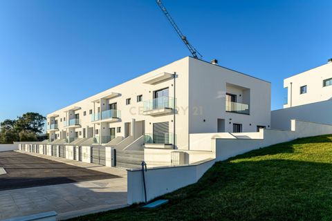 Villa in Azambuja, Lisbon, Azambuja - € 460.000 | Ref: C0505-00218 - foto 17