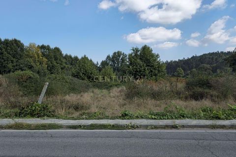 Helårsgrund i Lousada, Porto, Lousada - € 210.000 | Ref: C0478-00159 - foto 1
