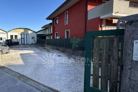 L'establiment comercial a Eraclea, Venice, Eraclea - € 120.000 | Ref: BBcom15 - foto 2