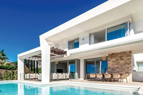 Villa a Marbella, Malaga, Marbella - € 2.175.000 | Ref: BLXR-1064 - foto 2