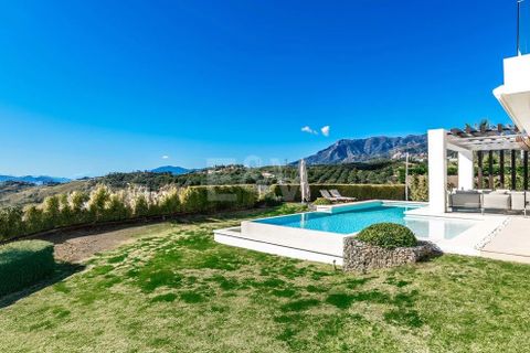Villa a Marbella, Malaga, Marbella - € 2.175.000 | Ref: BLXR-1064 - foto 24