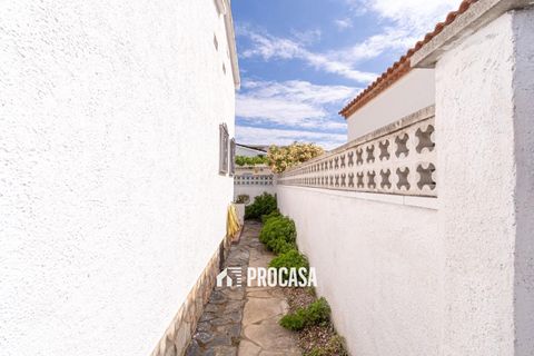 Villa i Roses, Gerona, Roses - € 349.000 | Ref: 3848 - foto 12