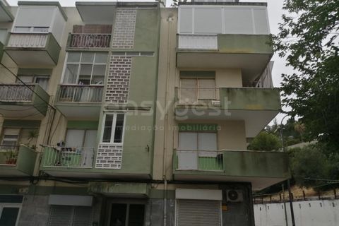 Erhvervsejendom i Alges, Lisbon, Alges - € 165.000 | Ref: OR97568EW - foto 1