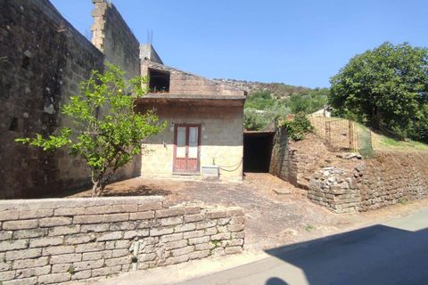 Landejendom i Castel Morrone, Caserta, Castel Morrone - € 80.000 | Ref: 58 - foto 1