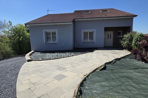Villa a Verdun, Meuse, Verdun - € 350.000 | Ref: 830033604872 - foto 2