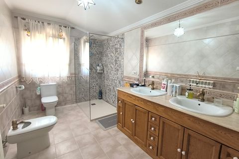 Villa i Yecla, Murcia, Yecla - € 399.000 | Ref: 40068-SS - foto 12