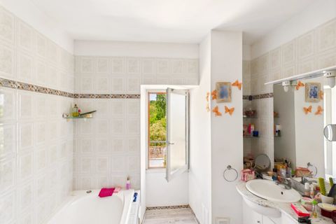 Villa a Vouzan, Charente, Vouzan - € 339.200 | Ref: BVI81374 - foto 9
