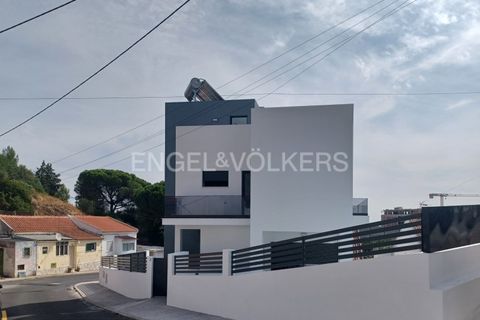 Villa i Alverca do Ribatejo, Lisbon, Alverca do Ribatejo - € 695.000 | Ref: W-030O1G - foto 1