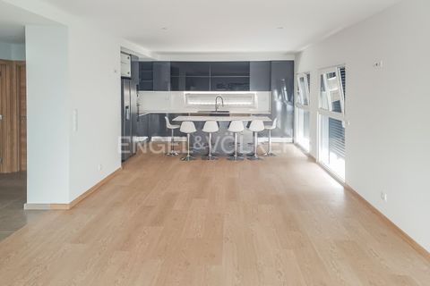 Villa i Alverca do Ribatejo, Lisbon, Alverca do Ribatejo - € 695.000 | Ref: W-030O1G - foto 3