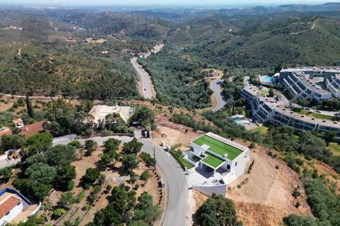 Villa i Monchique, Faro, Monchique - € 1.495.000 | Ref: KWPT-018537 - foto 2