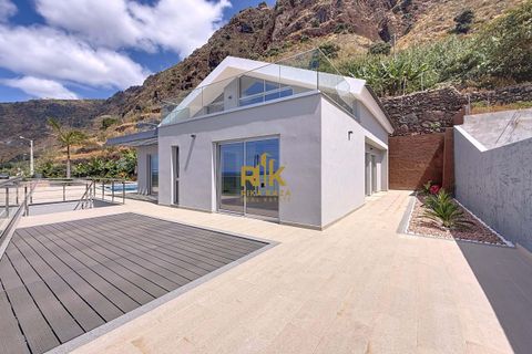 Villa i Calheta, Madeira, Calheta - € 1.150.000 | Ref: RK11811 - foto 1