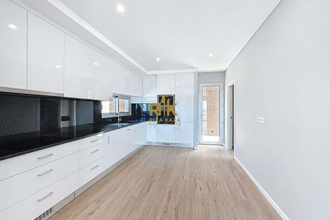 Villa i Calheta, Madeira, Calheta - € 1.150.000 | Ref: RK11811 - foto 3