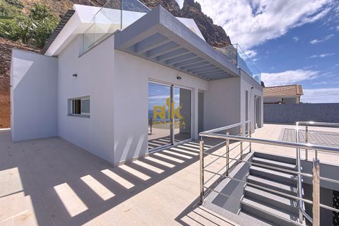 Villa i Calheta, Madeira, Calheta - € 1.150.000 | Ref: RK11811 - foto 48