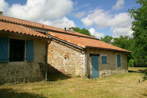 Villa a Lezay, Deux-Sevres, Lezay - € 212.500 | Ref: r7262 - foto 5